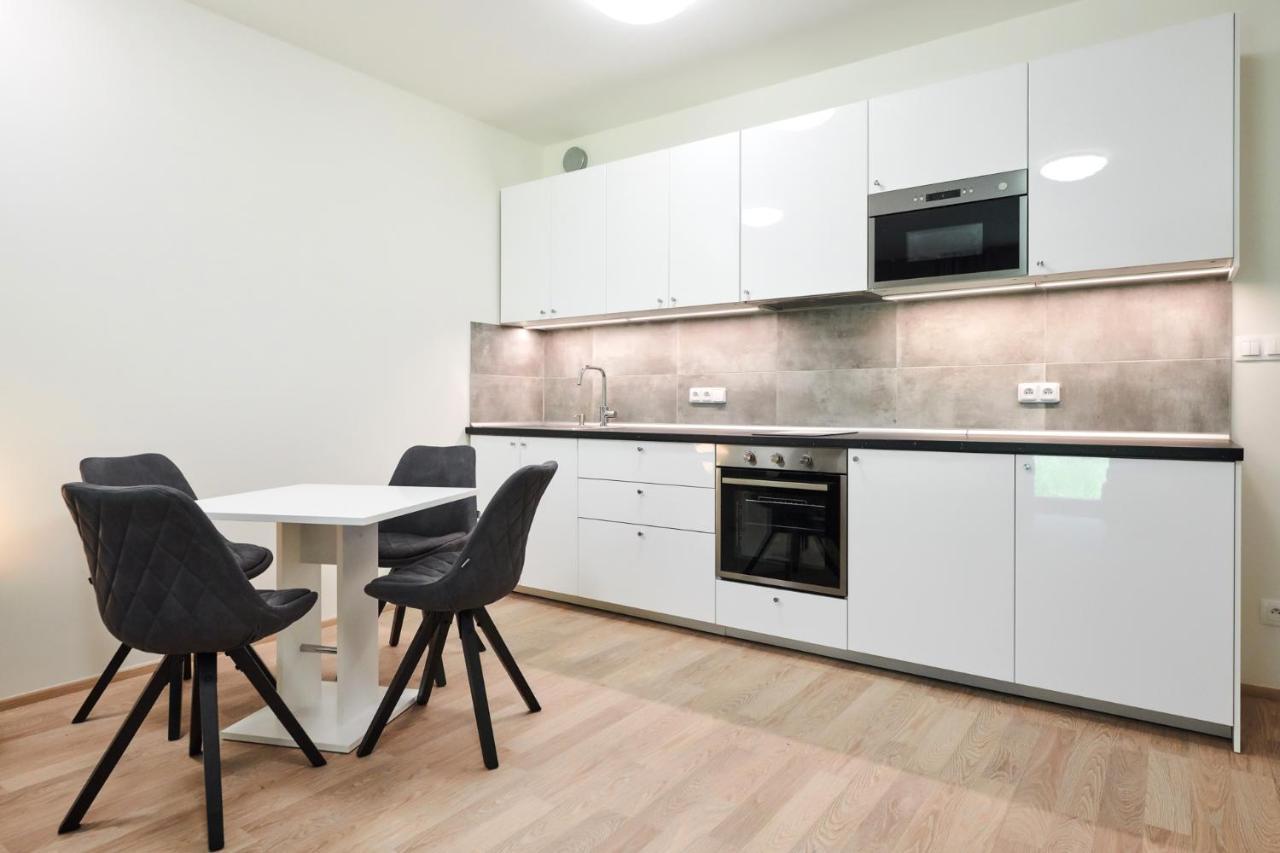 Residence Port Karolina Прага Екстер'єр фото