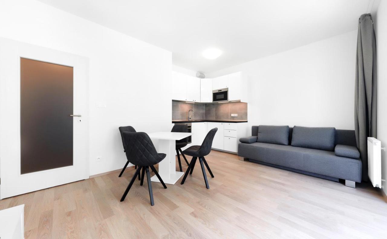 Residence Port Karolina Прага Екстер'єр фото