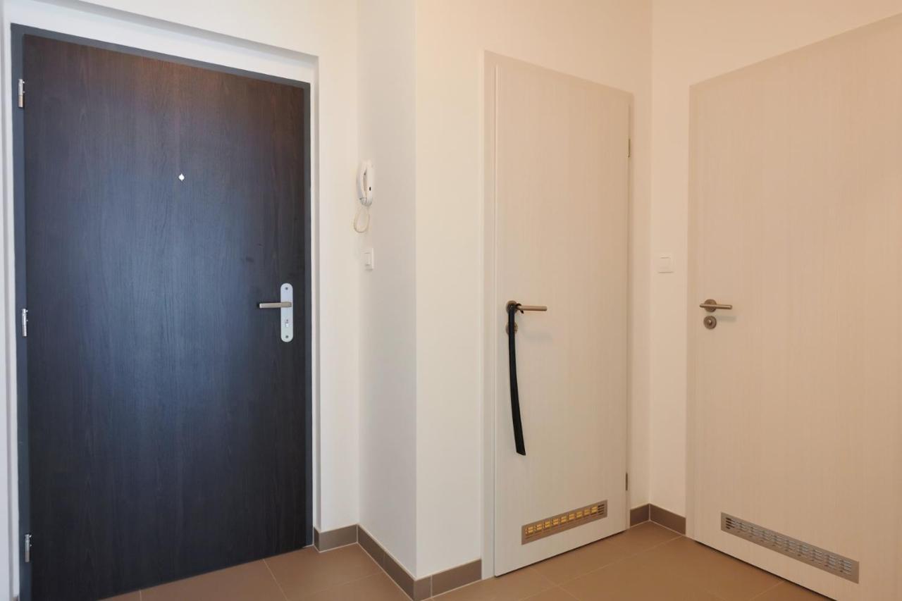 Residence Port Karolina Прага Екстер'єр фото