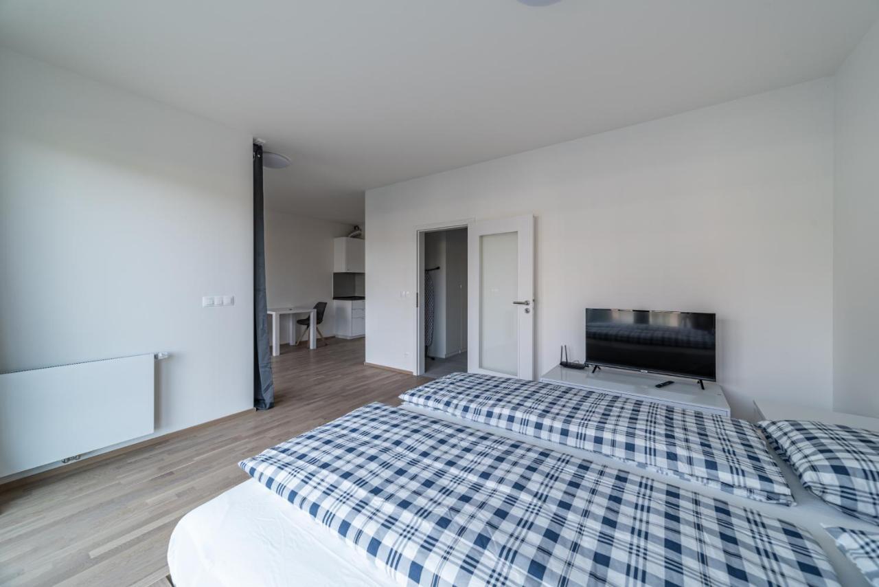 Residence Port Karolina Прага Екстер'єр фото